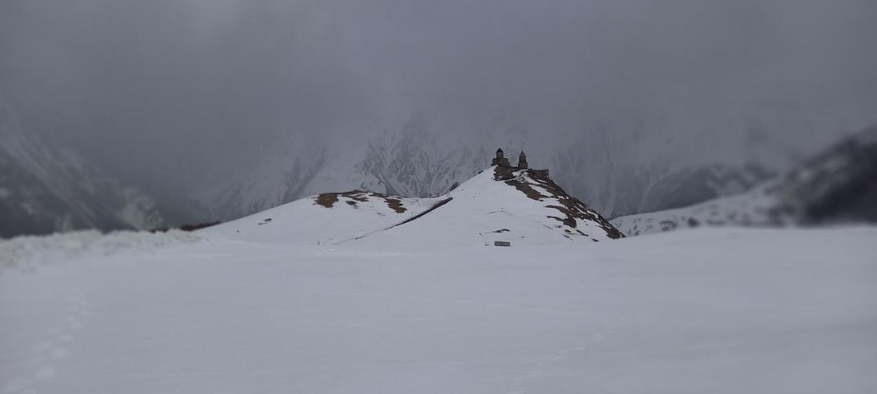 Anano Guest House Kazbegi Εξωτερικό φωτογραφία