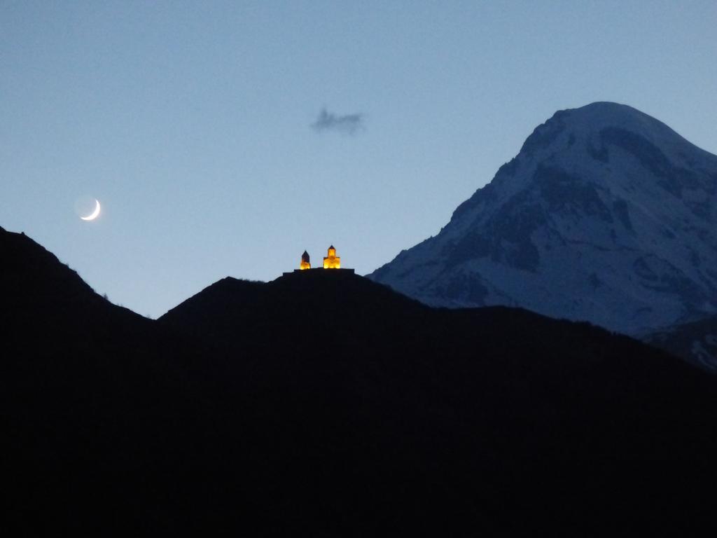 Anano Guest House Kazbegi Εξωτερικό φωτογραφία