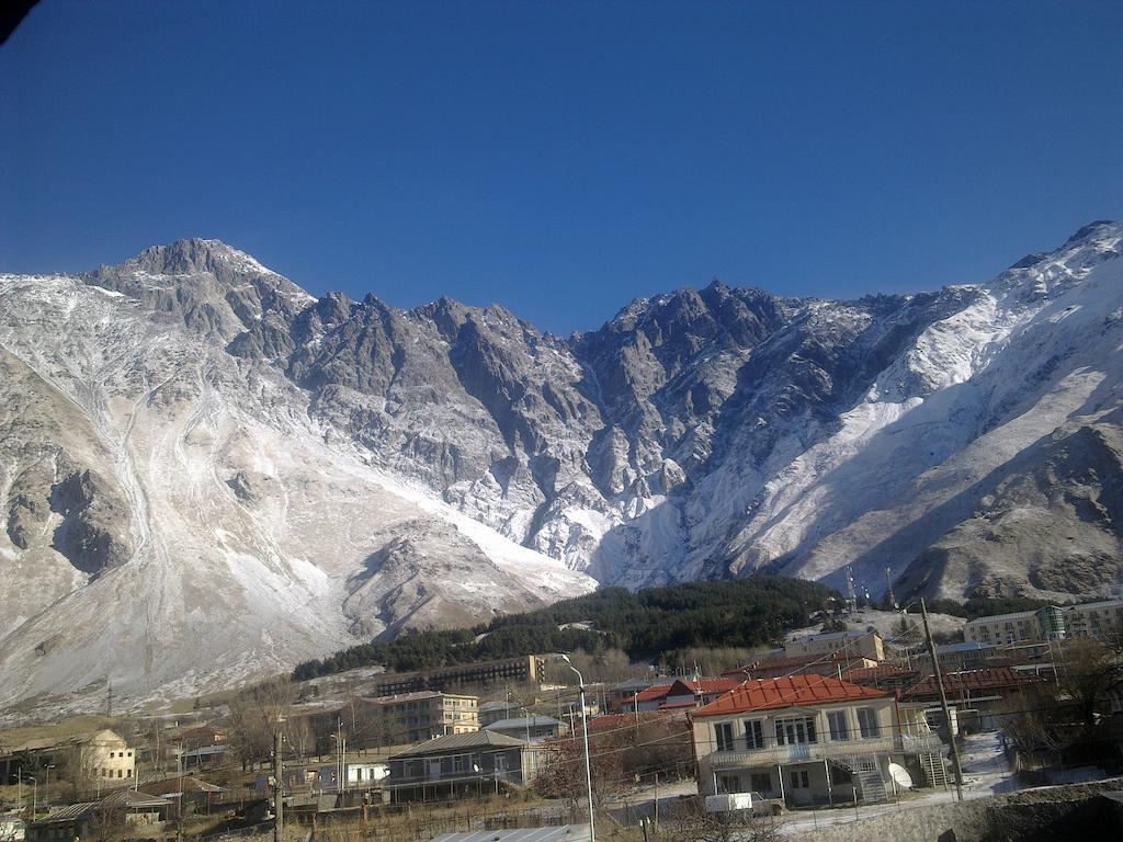 Anano Guest House Kazbegi Εξωτερικό φωτογραφία