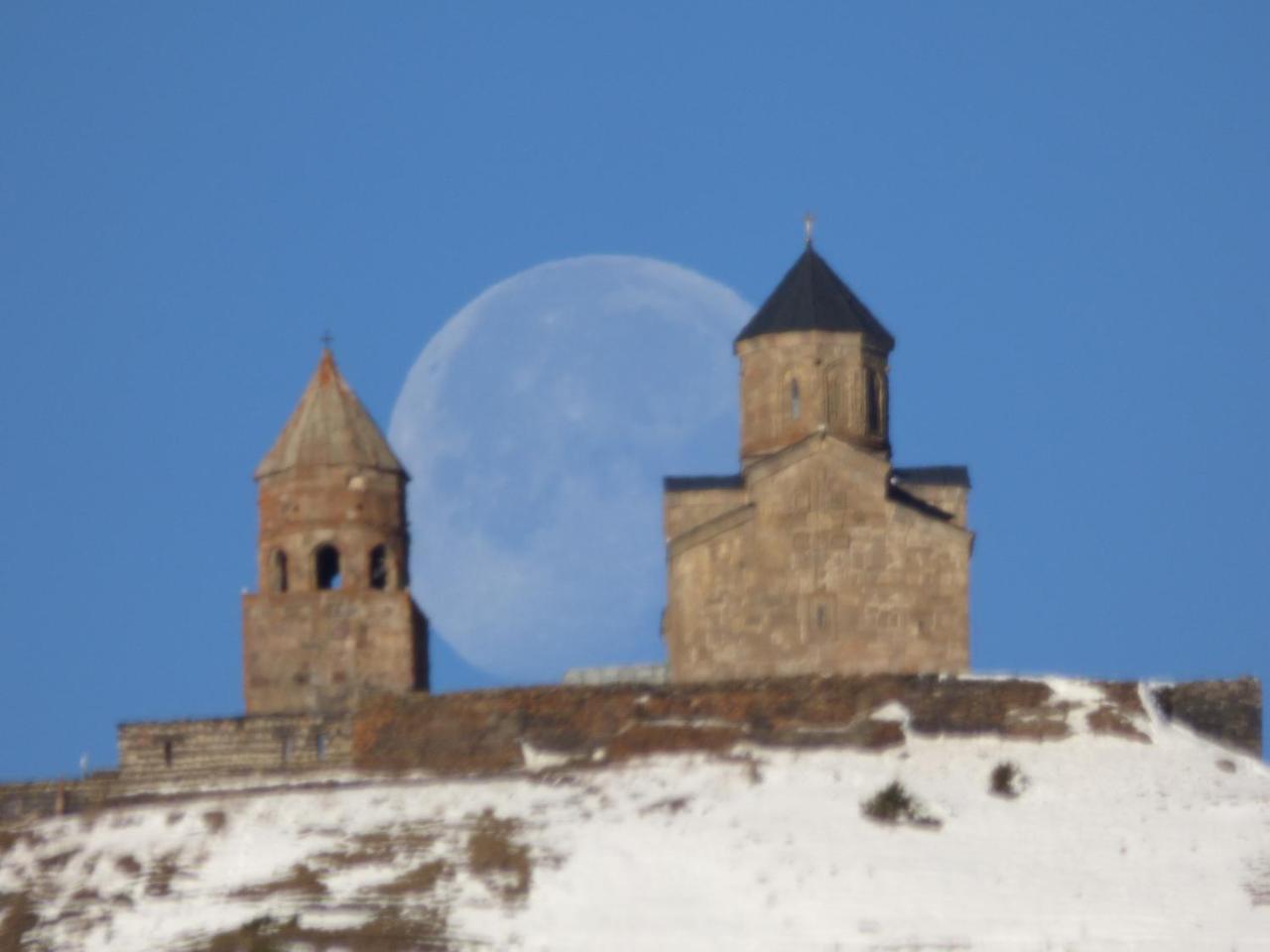 Anano Guest House Kazbegi Εξωτερικό φωτογραφία